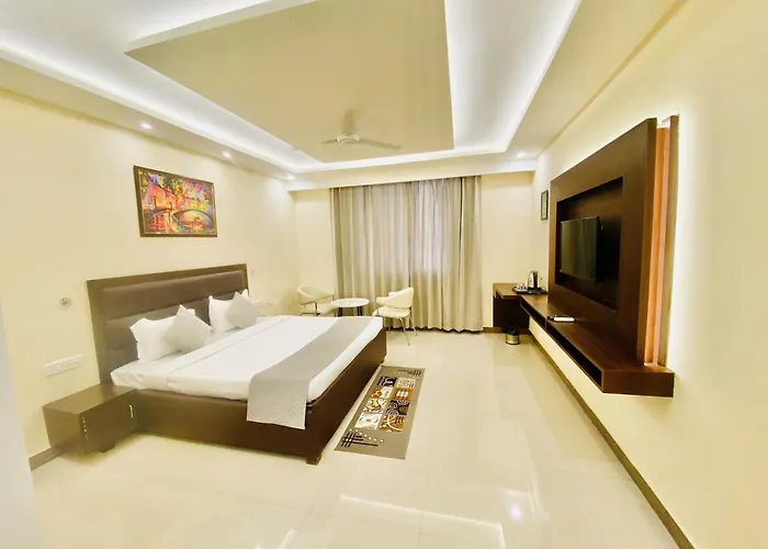 Ayansh Klyde Inn, Lucknow