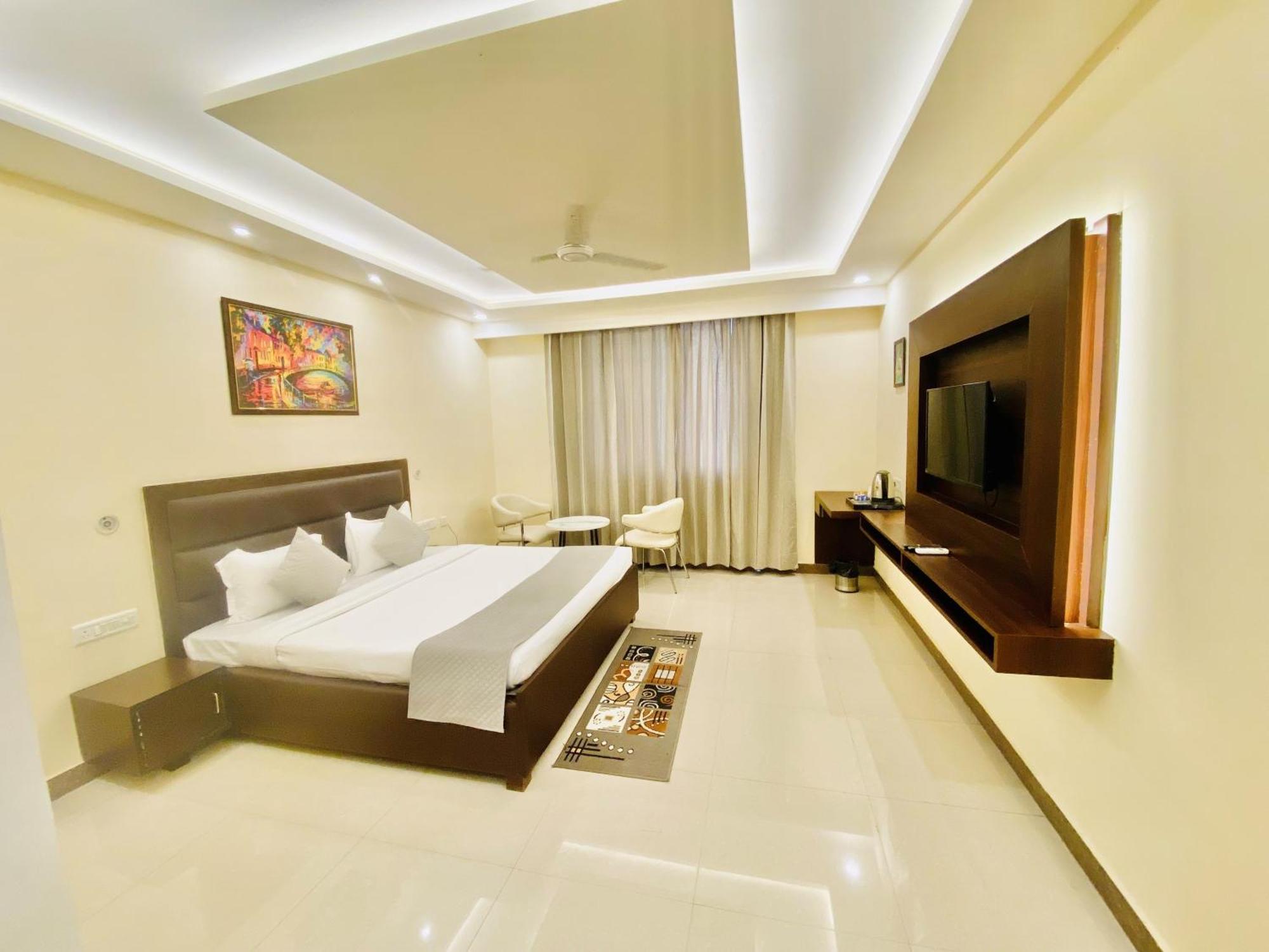 Ayansh Klyde Inn, 3* Lucknow