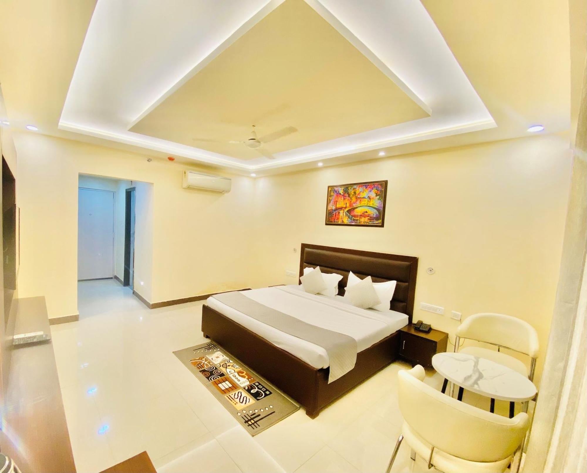 Ayansh Klyde Inn, 3*