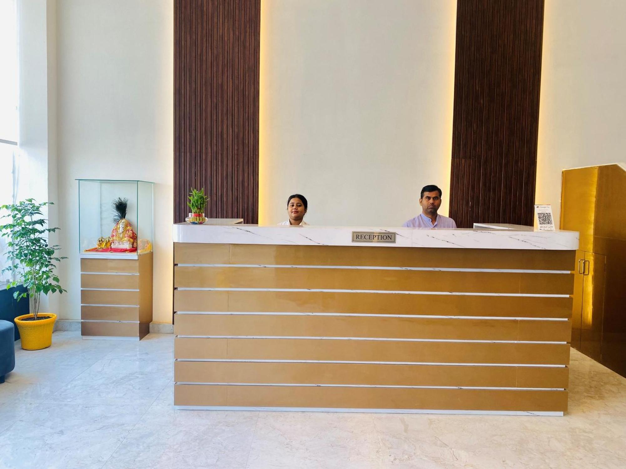 Ayansh Klyde Inn, Hotel 3*